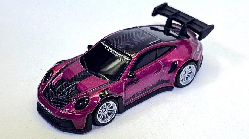 2026 2022 Porsche 911 GT3 RS Purple: Image 2