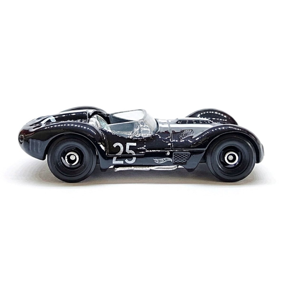 2026 Maserati Tipo 61 Black: Image 3