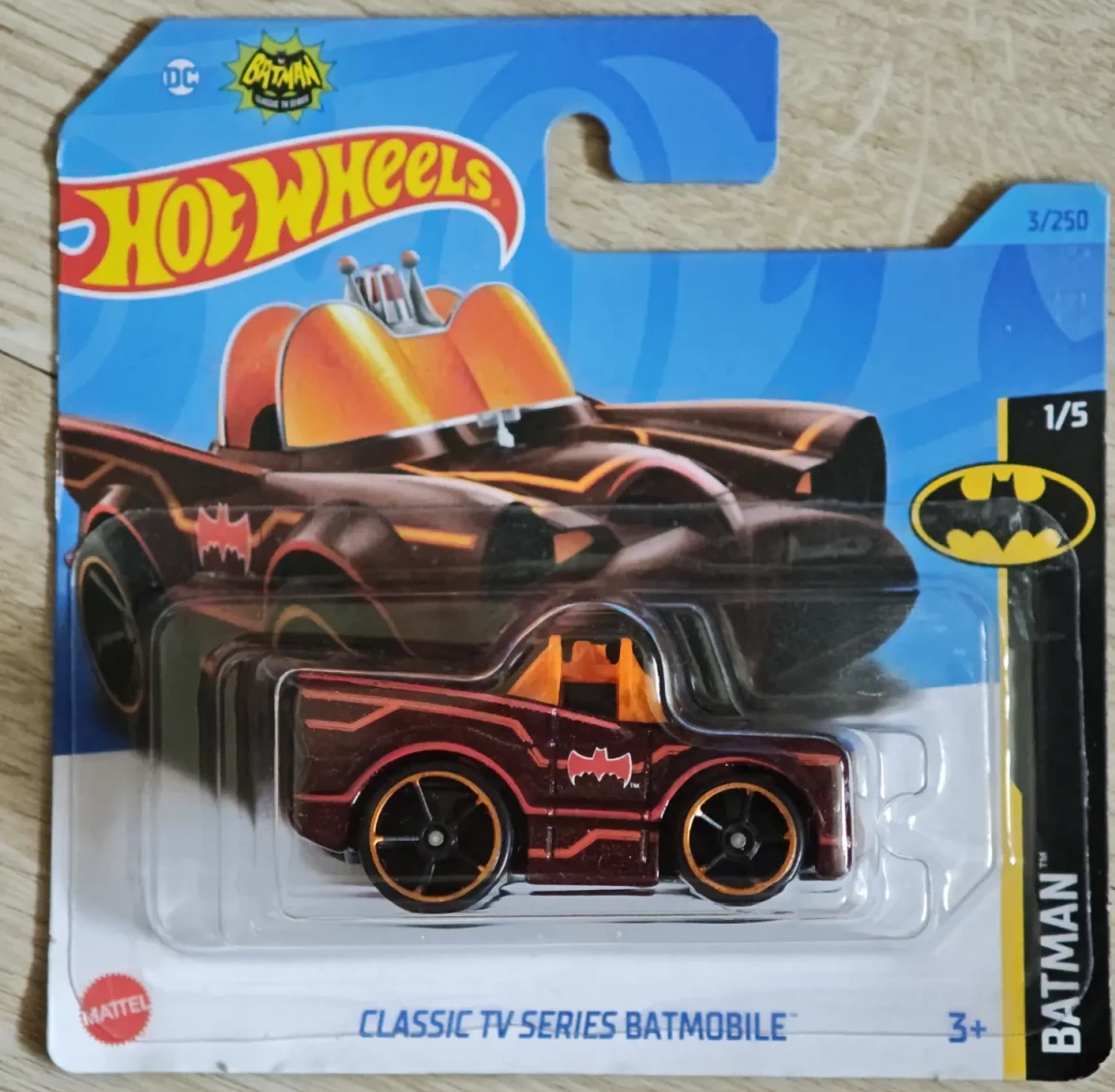2023 Classic TV Series Batmobile Red: Image 3