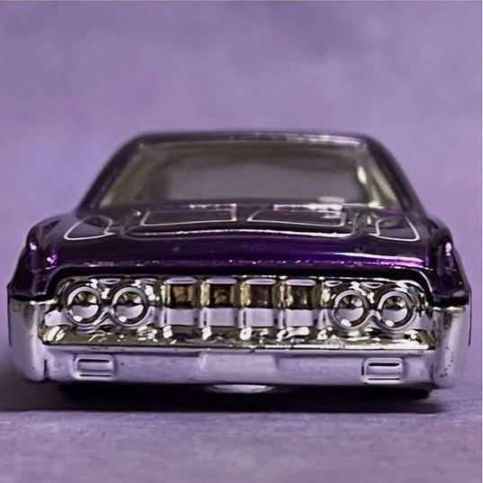 2027 64 Lincoln Continental Purple: Image 2
