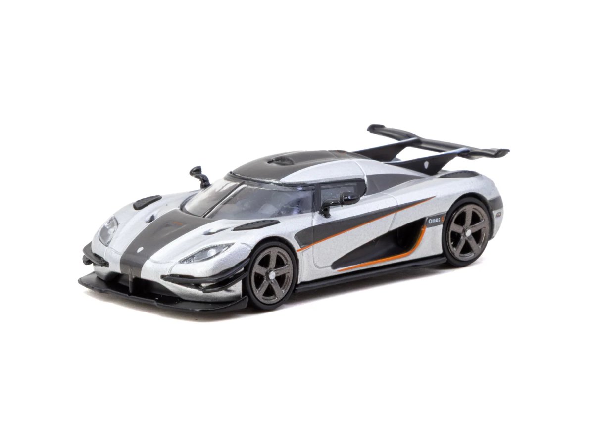 2026 Koenigsegg One:1 Silver: No package: Image 2
