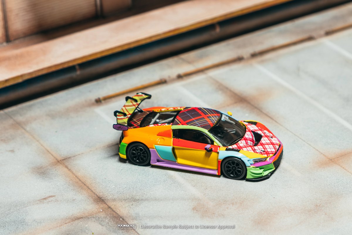 2026 Audi R8 LMS GT3 evo II Sean Wotherspoon Special Edition: No package: Image 3