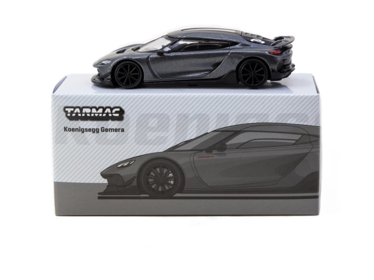 2026 Koenigsegg Gemera Grey: No package: Image 4