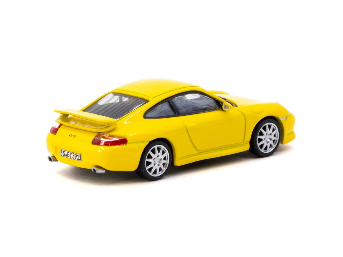 2026 Porsche 911 GT3 (type 996) Yellow: No package: Image 3