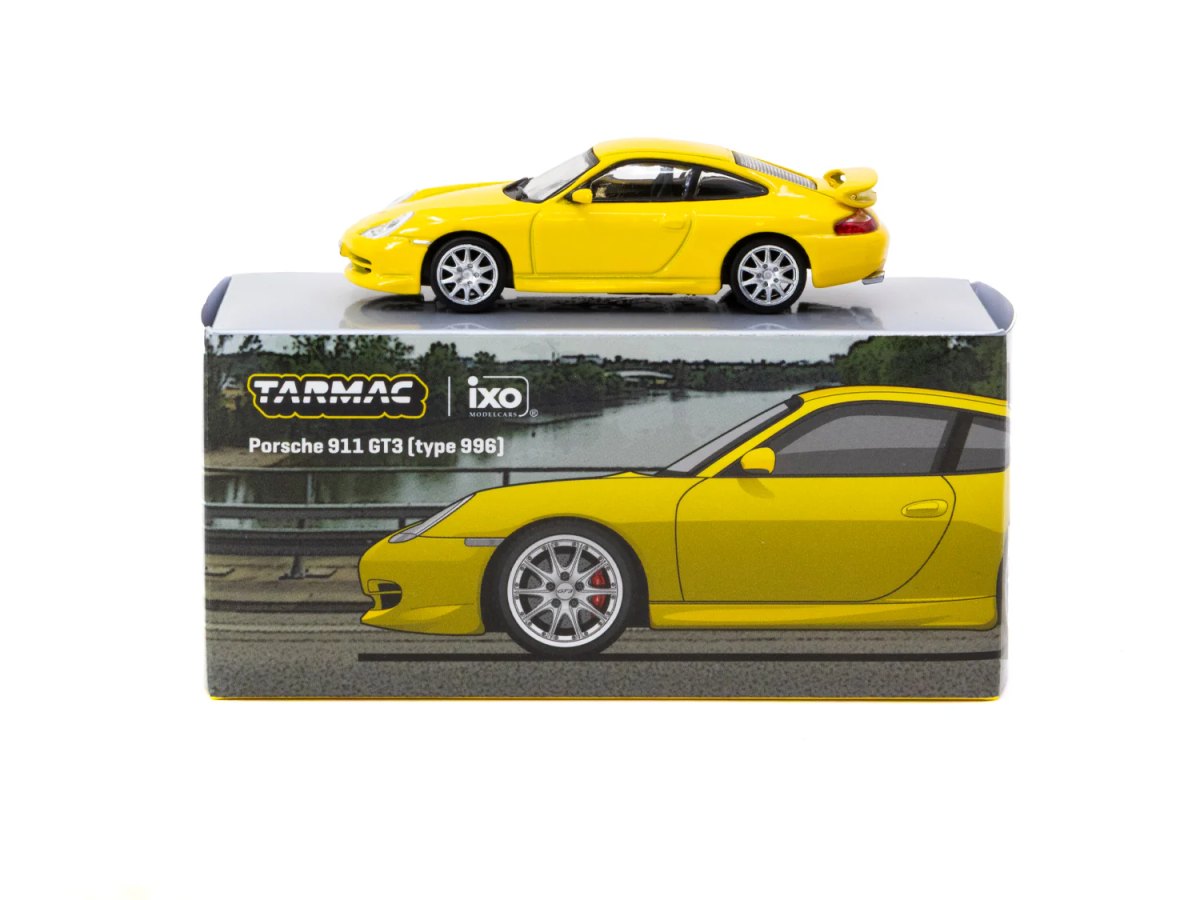 2026 Porsche 911 GT3 (type 996) Yellow: No package: Image 4