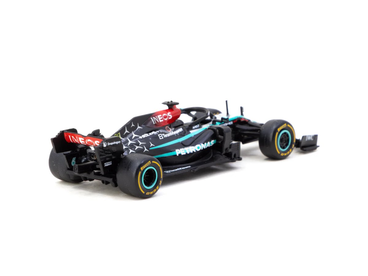 2025 Mercedes-AMG F1 W12 E Performance New York Demo Run 2024 Lewis Hamilton: No package: Image 3