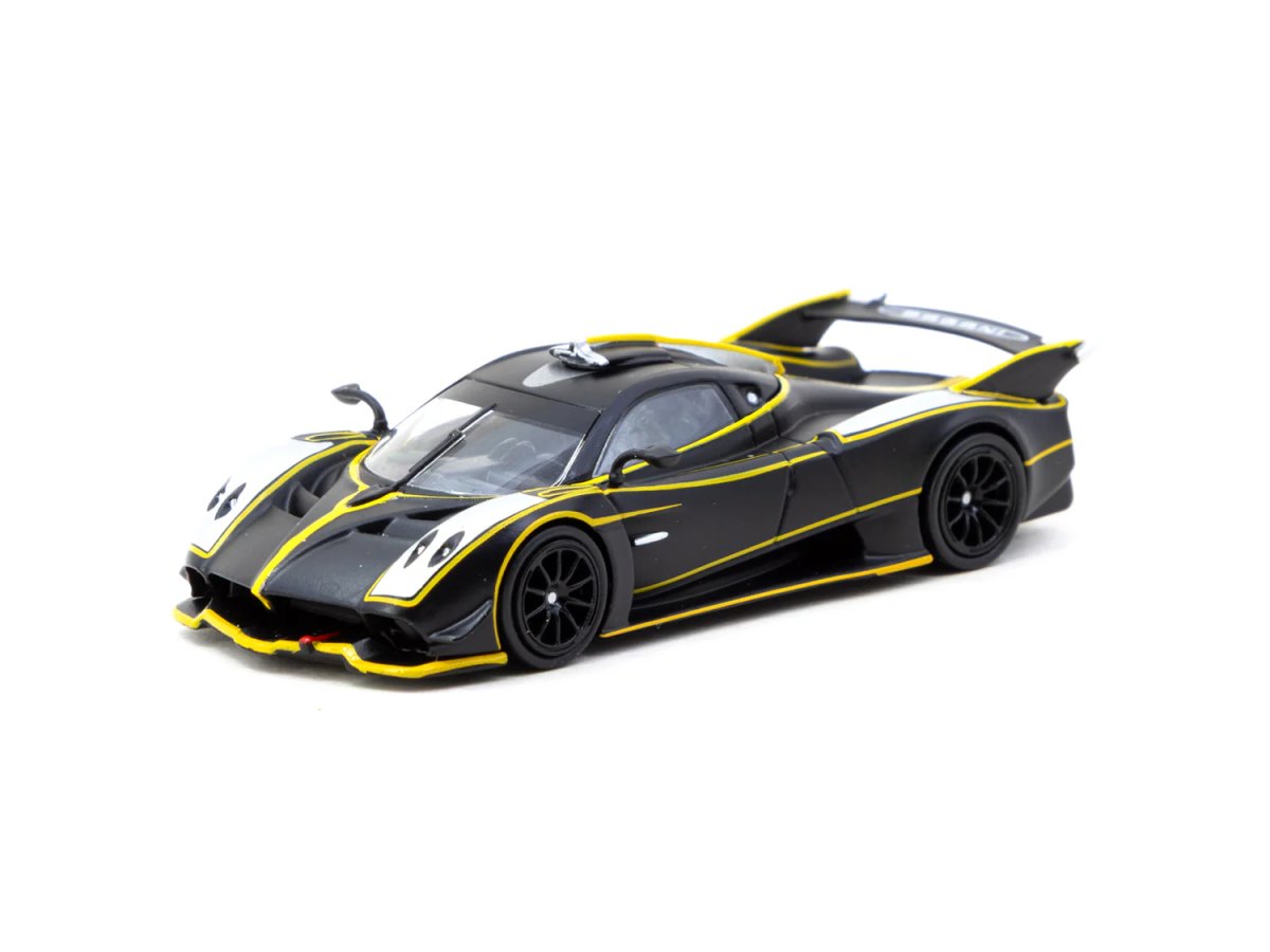 2025 Pagani Huayra R Matt Black / Silver: No package: Image 2