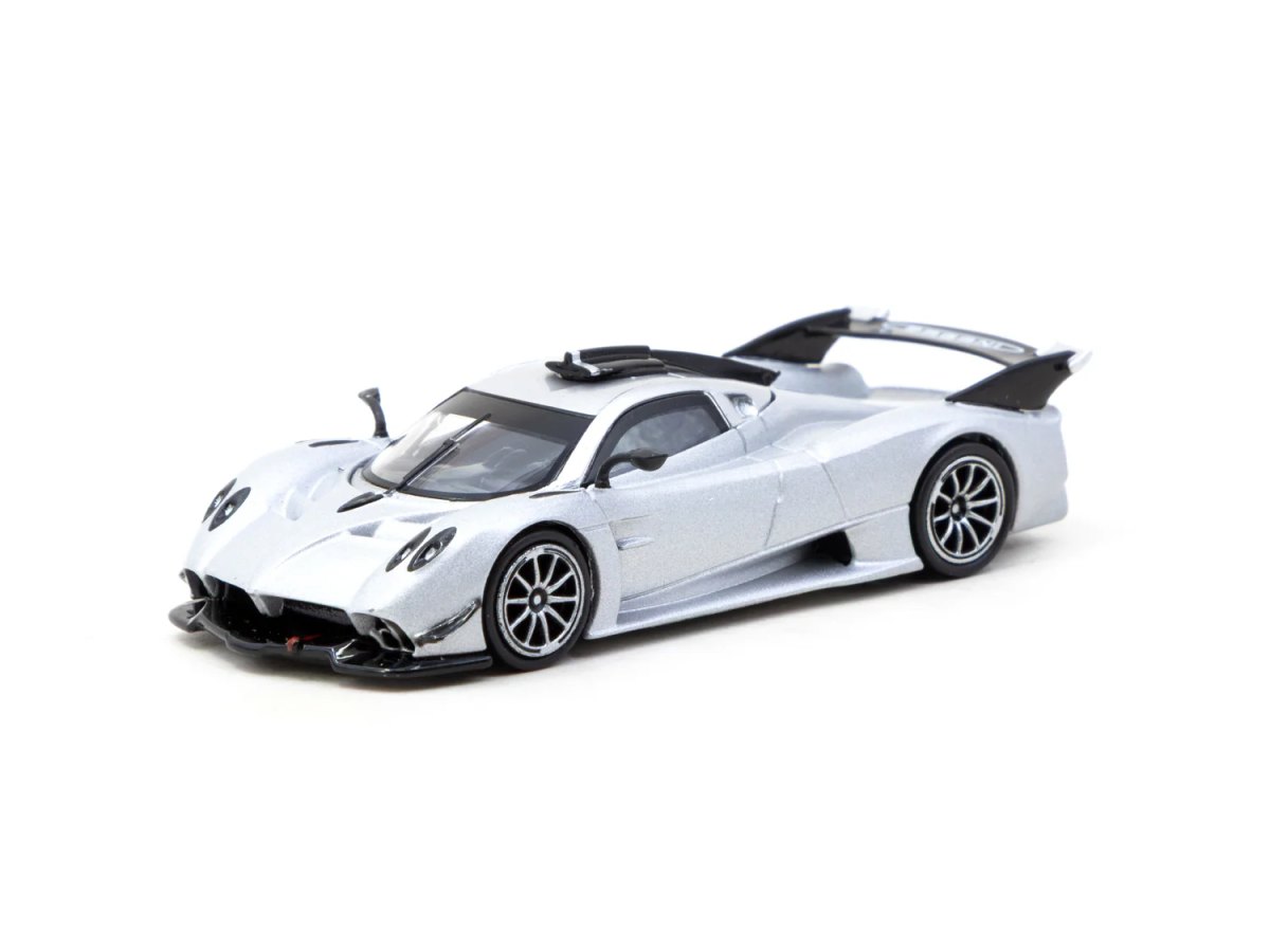 2025 Pagani Huayra R Satin Silver: No package: Image 2