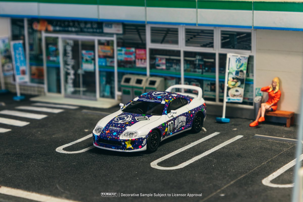 2025 Toyota Supra BBC with T-Shirt, Tote Bag, and Diorama Display Base Bundle Set: No package: Image 5