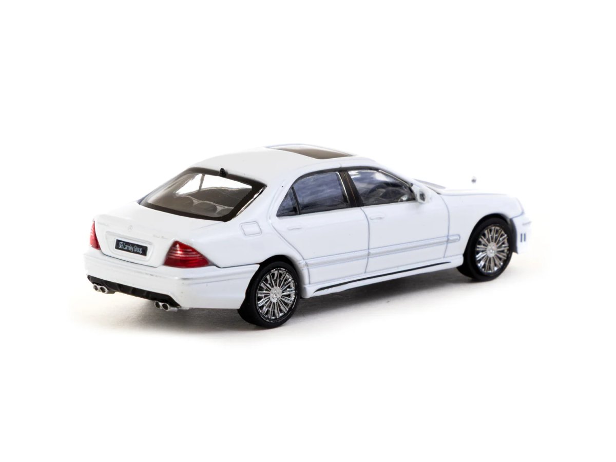 2025 Mercedes-Benz S-Class Wald Alabaster White: No package: Image 3