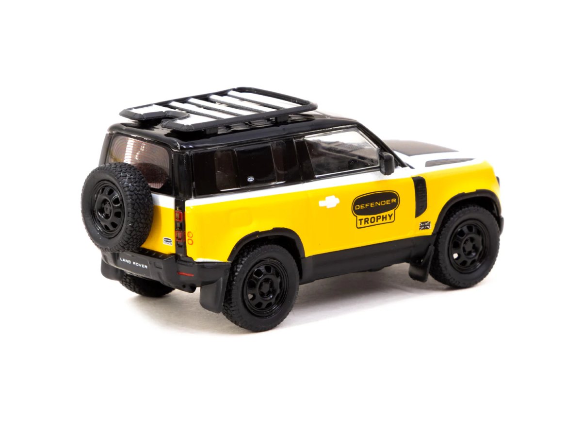 2024 Land Rover Defender 90 Trophy Edition: No package: Image 2
