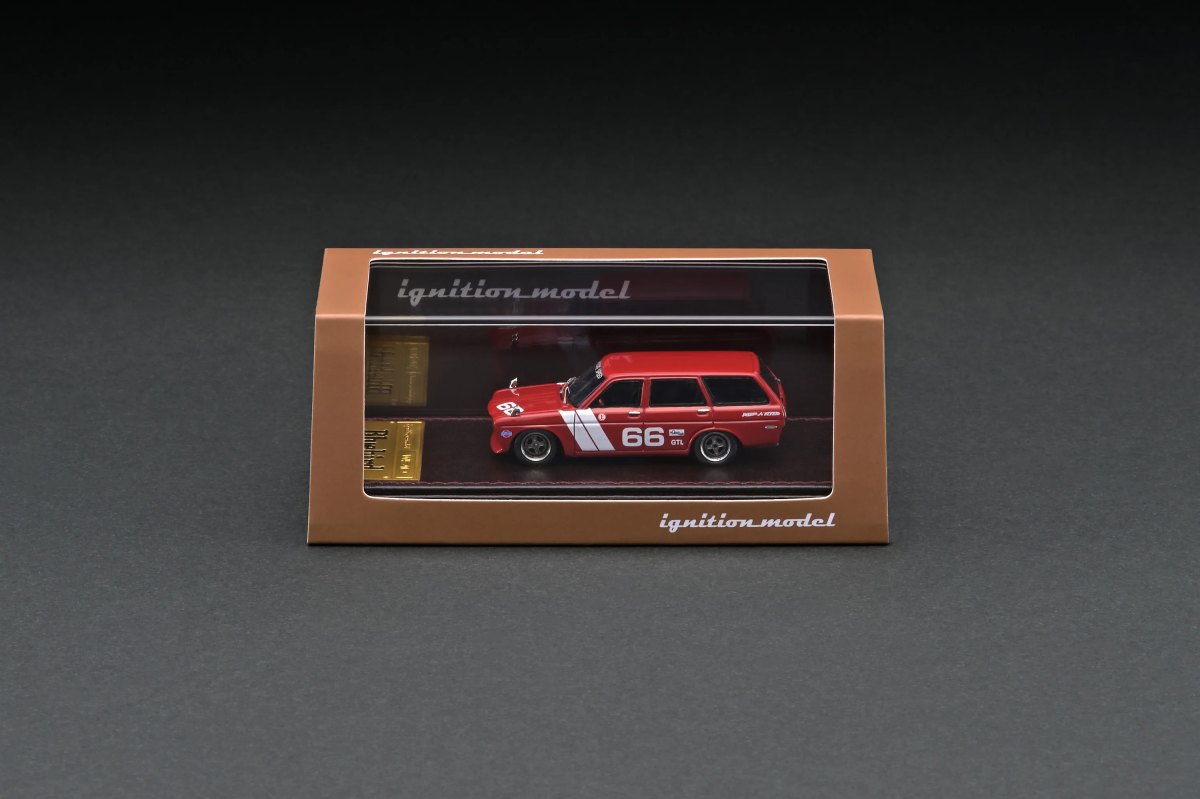 2023 Datsun Bluebird (510) Wagon Red: No package: Image 3