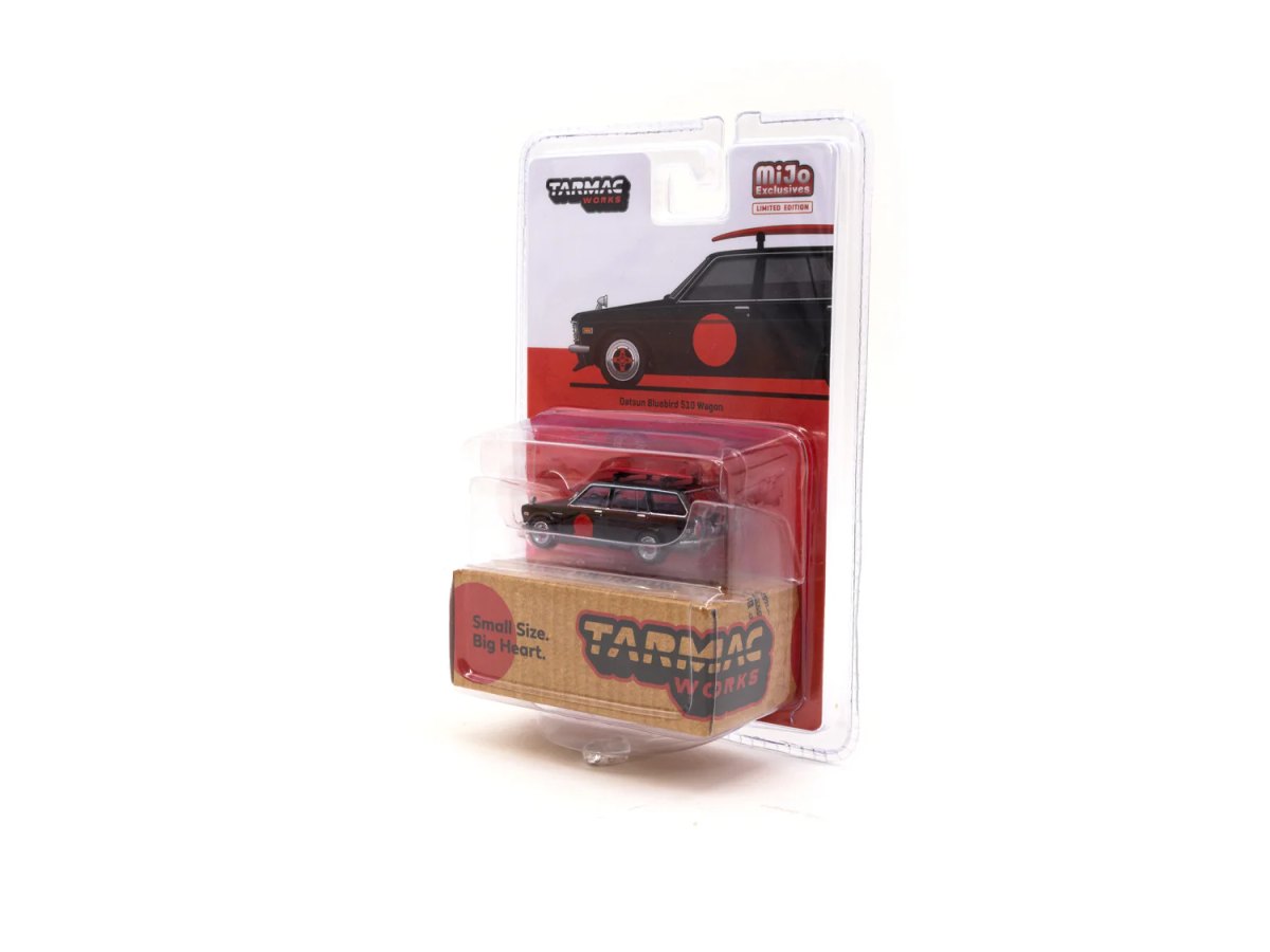 2023 Datsun Bluebird 510 Wagon Black: No package: Image 3