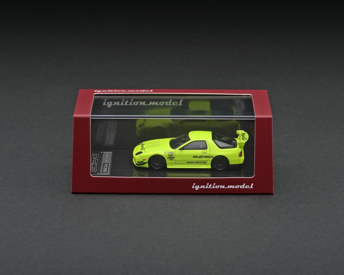 2022 Mazda RX-7 (FC3S) RE Amemiya Yellow Green: No package: Image 3