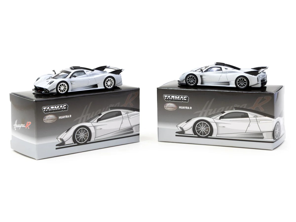 2025 Pagani Huayra R Satin Silver: No package: Image 2