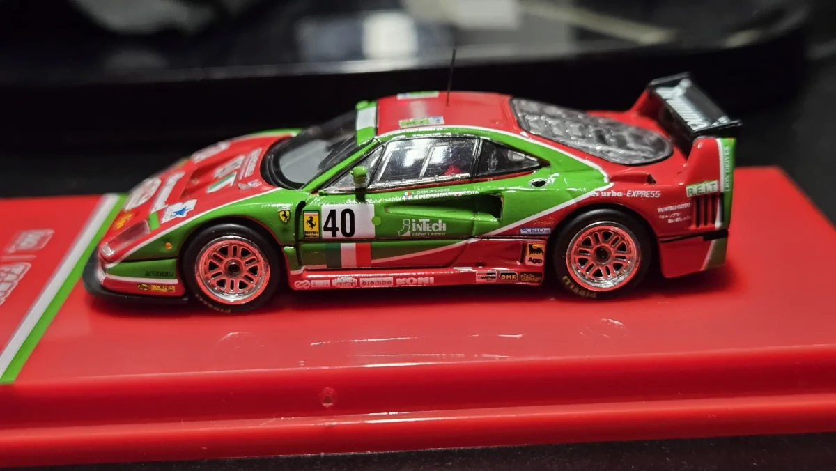Ferrari F40 LM Green: Box: Image 3