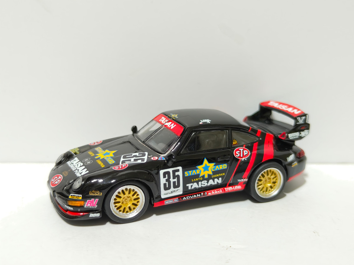 Porsche 911 (993) GT2 Black: No Package: Image 2