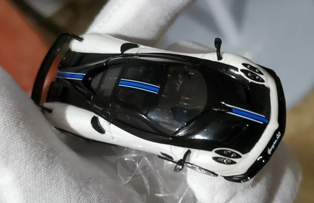 Pagani Huayra BC White: Box: Image 7