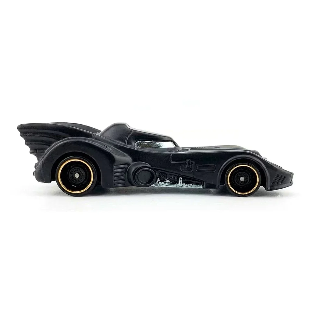 2026 Armored Batmobile Black: Image 5