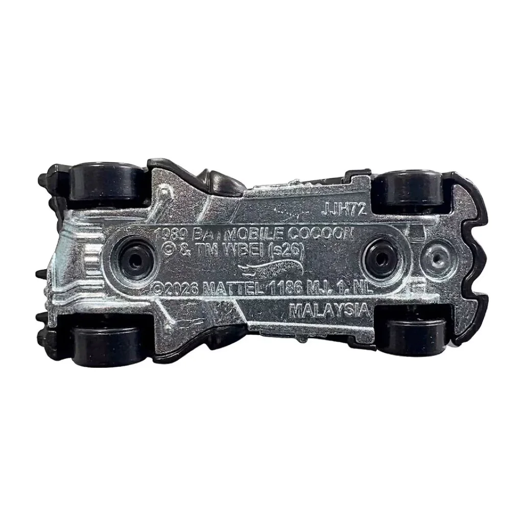 2026 Armored Batmobile Black: Image 7