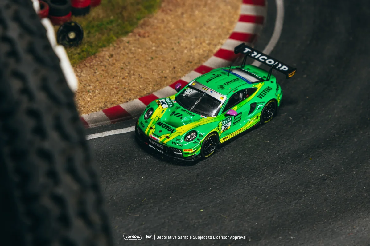 2026 Porsche 911 (992) GT3 R Ayhancan Güven DTM Champion 2025 Green: Image 2