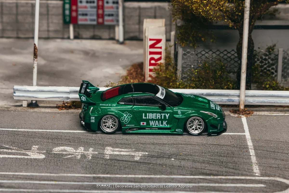 2026 Nissan GT-R (R35) Super Silhouette Green: Image 4
