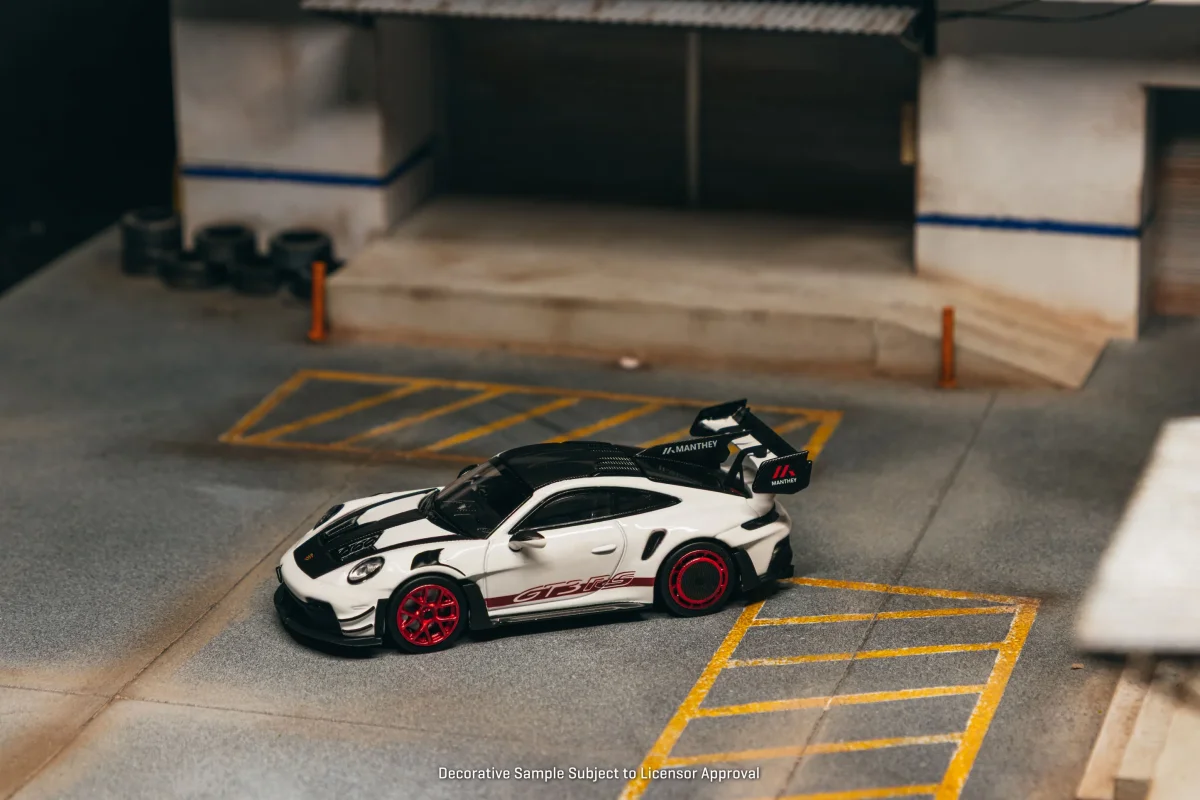 2026 Porsche GT3RS (992.1) Special Edition White White: Image 3