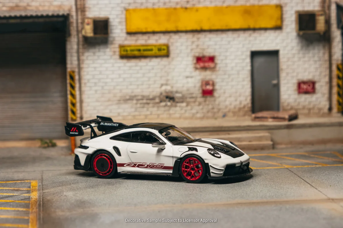 2026 Porsche GT3RS (992.1) Special Edition White White: Image 2