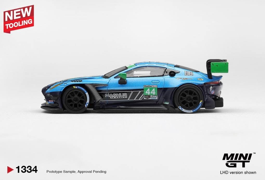 2026 Aston Martin Vantage GT3 Evo #44 Magnus Racing 2025 IMSA Daytona 24 Hrs Blue: Image 2