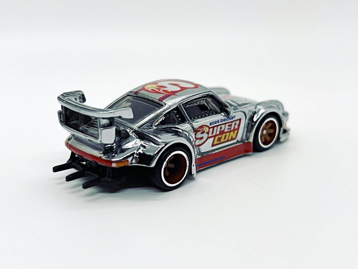2026 RWB Porsche 930 Chrome: Image 3
