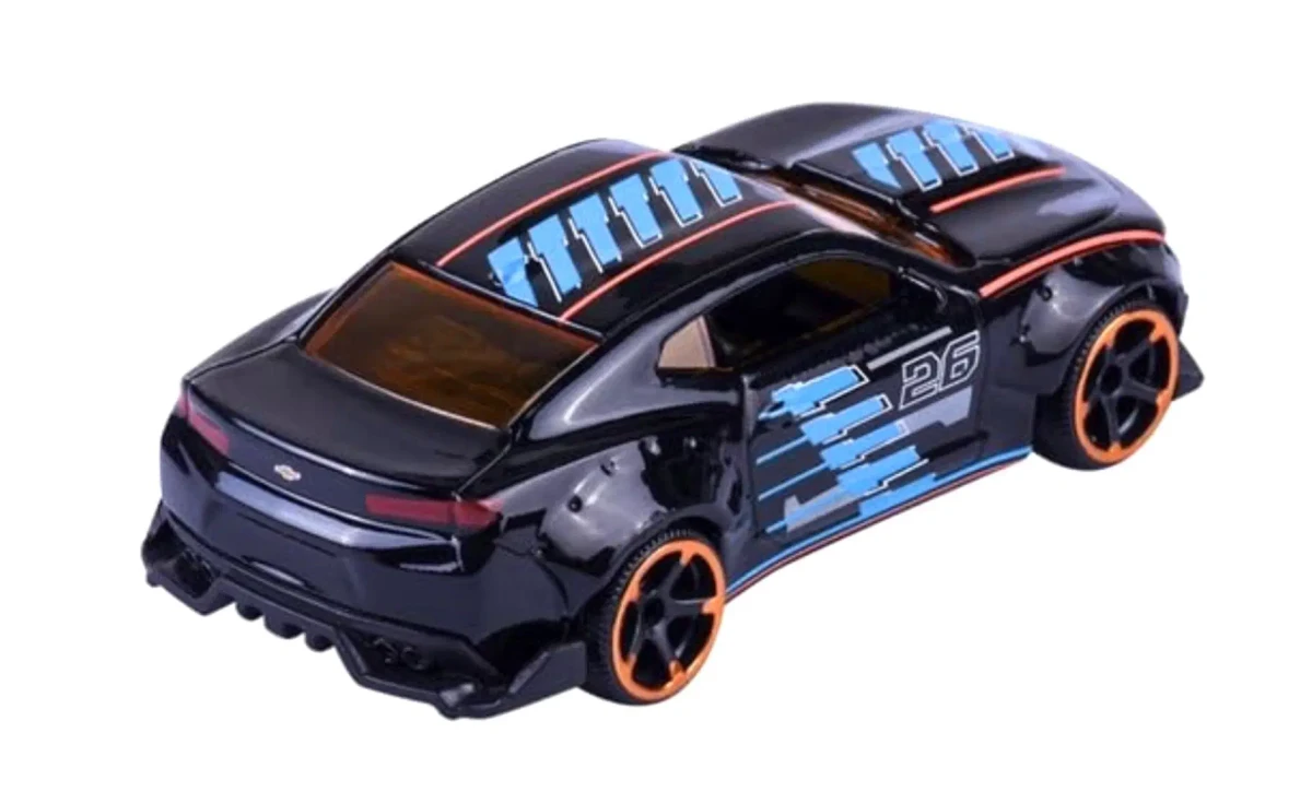 2025 Chevrolet Camaro Black: No Package: Image 3