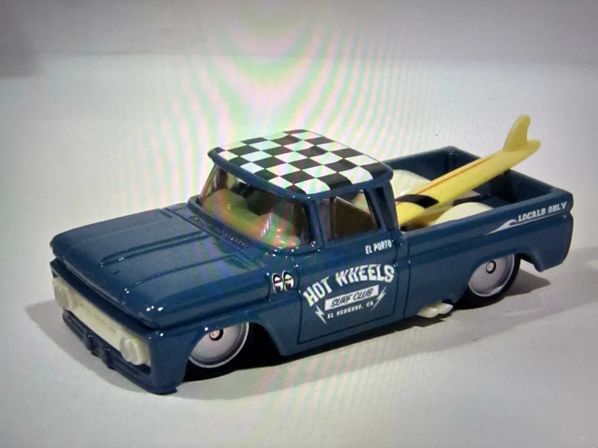 2022 Custom '62 Chevy Blue: Image 2