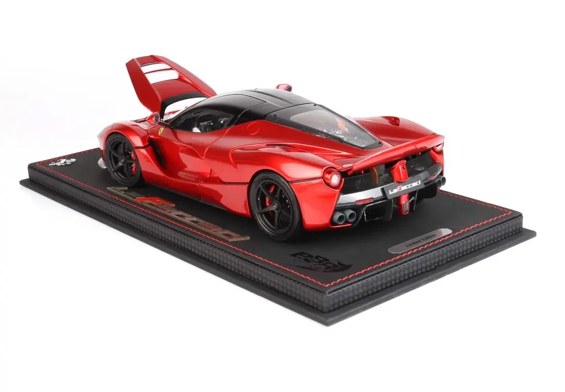 2023 Ferrari LaFerrari Red: No Package: Image 4