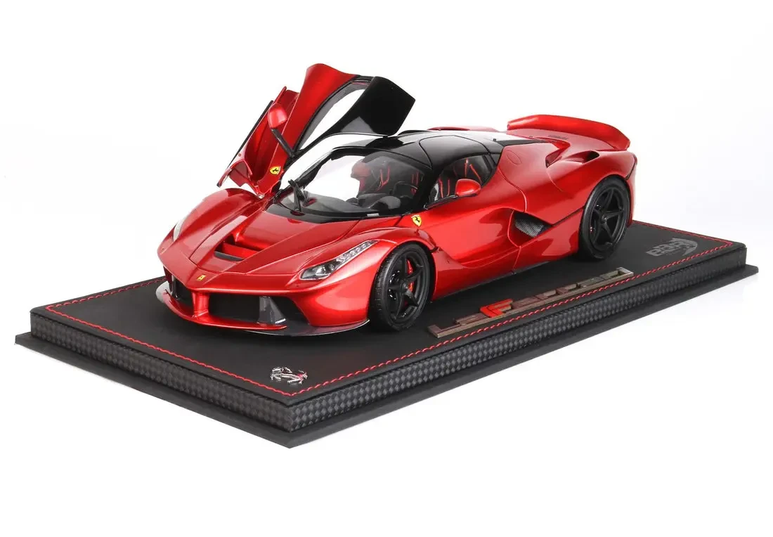 2023 Ferrari LaFerrari Red: No Package: Image 3