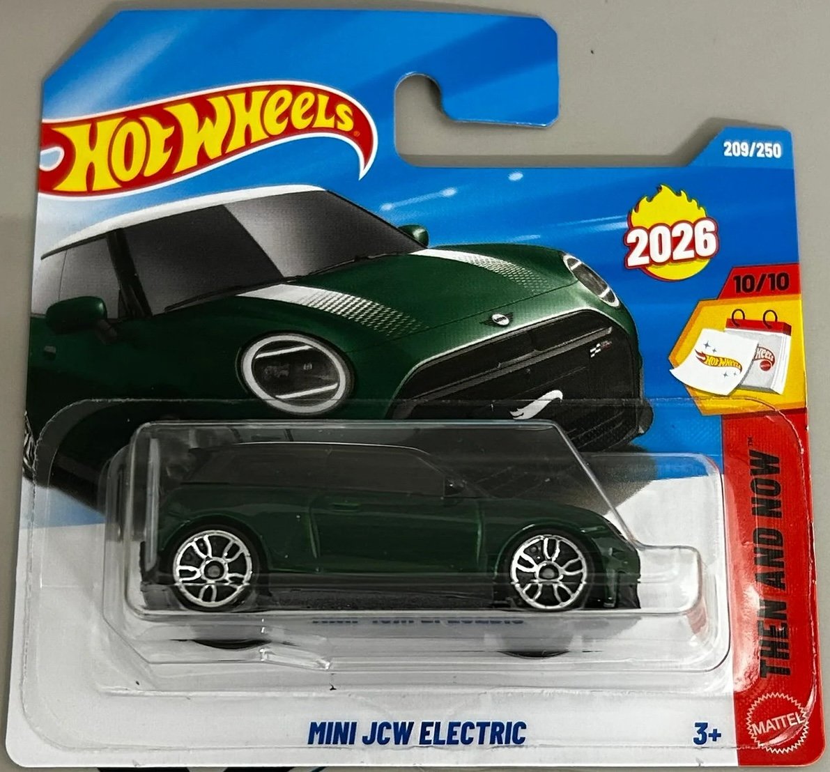 2026 Mini JCW Electric Green: Short: Image 2