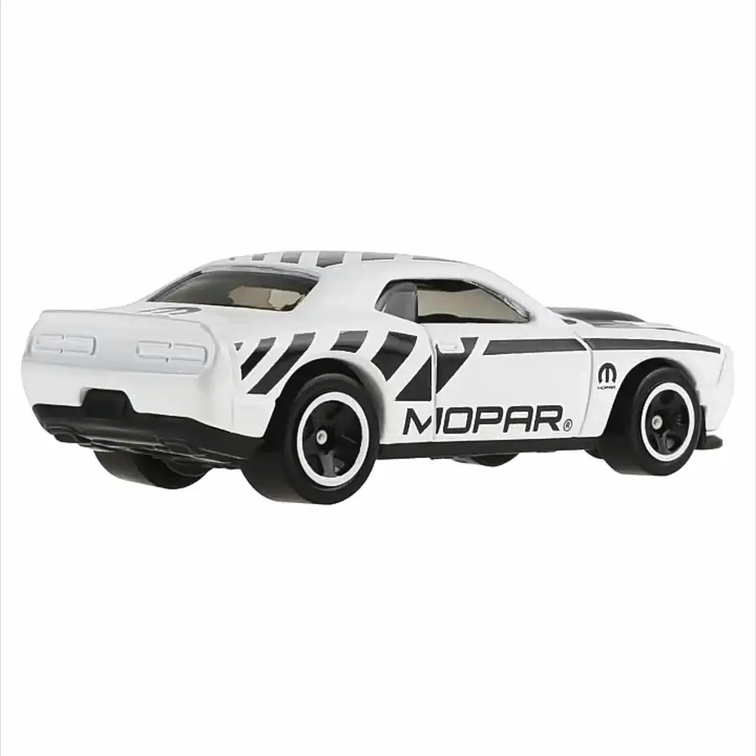 2027 2018 Dodge Challenger SRT Demon White: Image 2