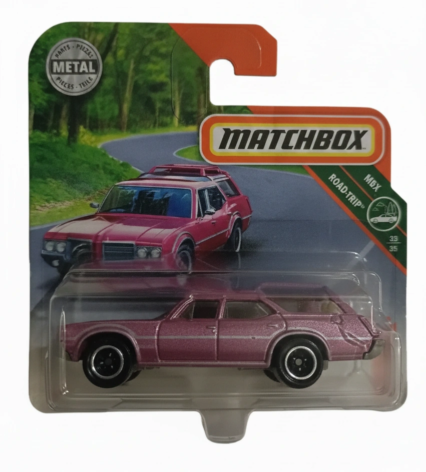 2018 Oldsmobile Vista Cruiser Pink: Short Card: Image 2