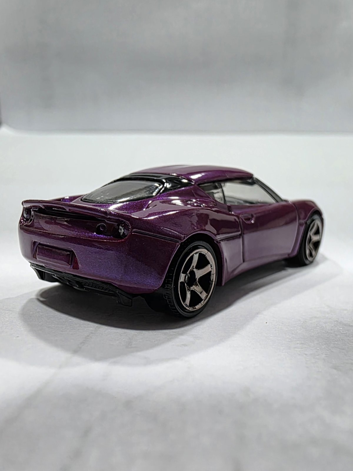 2026 08 Lotus Evora Purple: Image 2