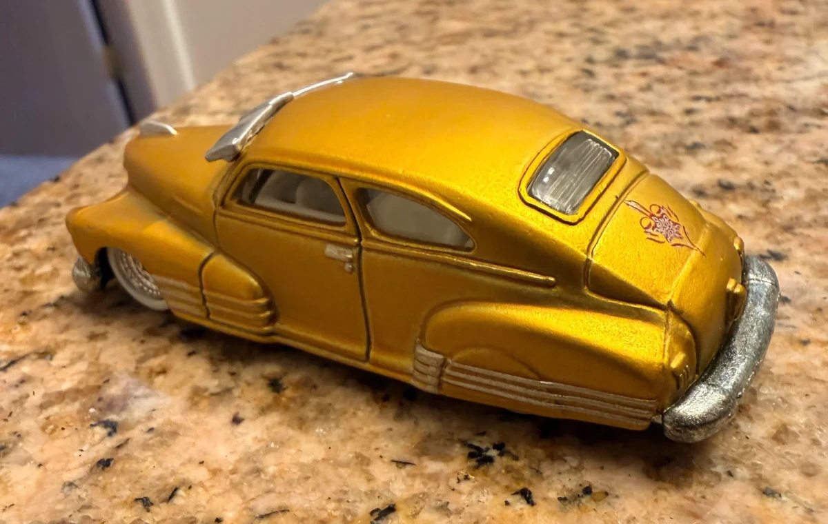 2005 1947 Chevy Fleetline Gold: No Package: Image 2