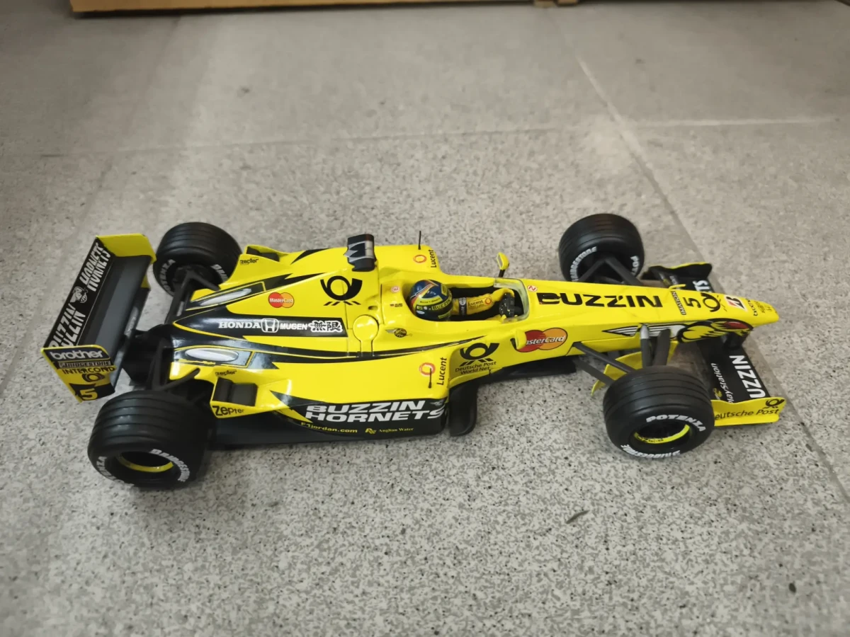 2000 Jordan EJ10 Yellow: Image 2
