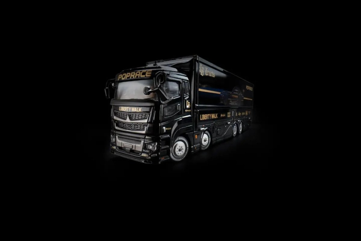 2026 LBWK Truck Black: Image 4