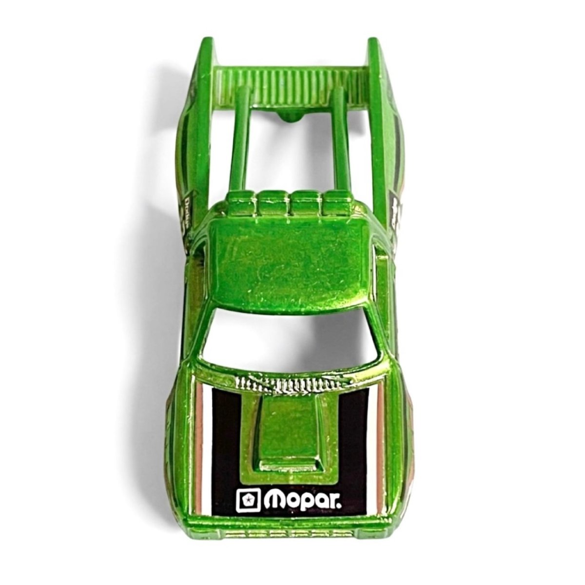 2027 87 Dodge D100 Green: Image 2