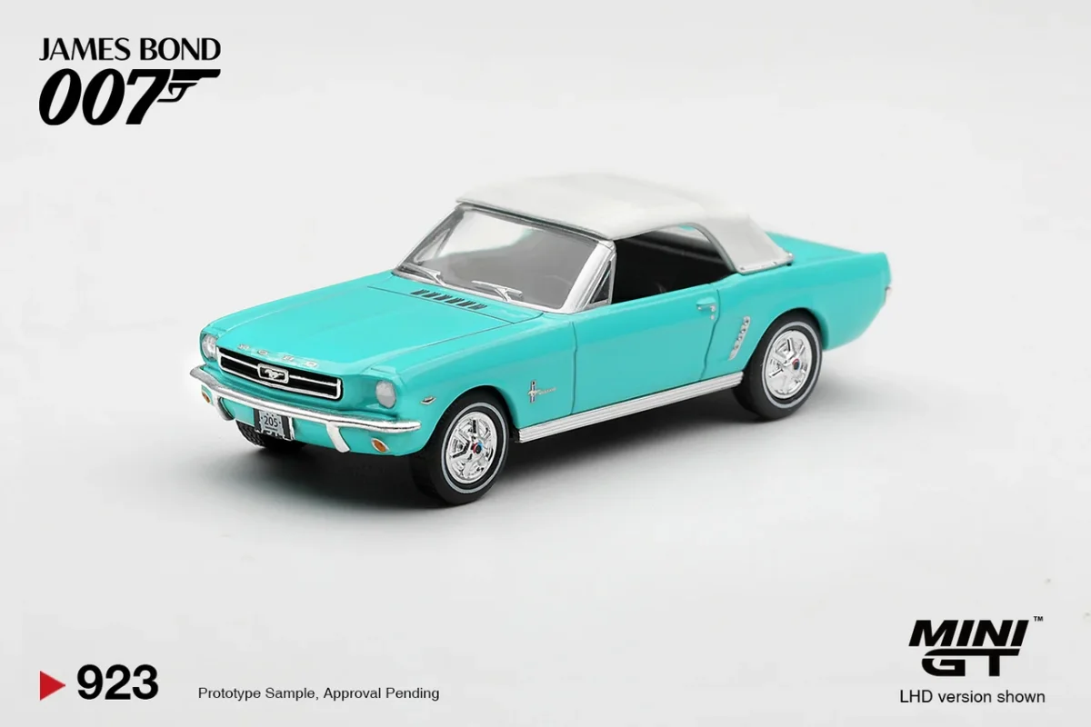 2026 Ford Mustang Convertible 1965 "Thunderball" Teal: Image 2