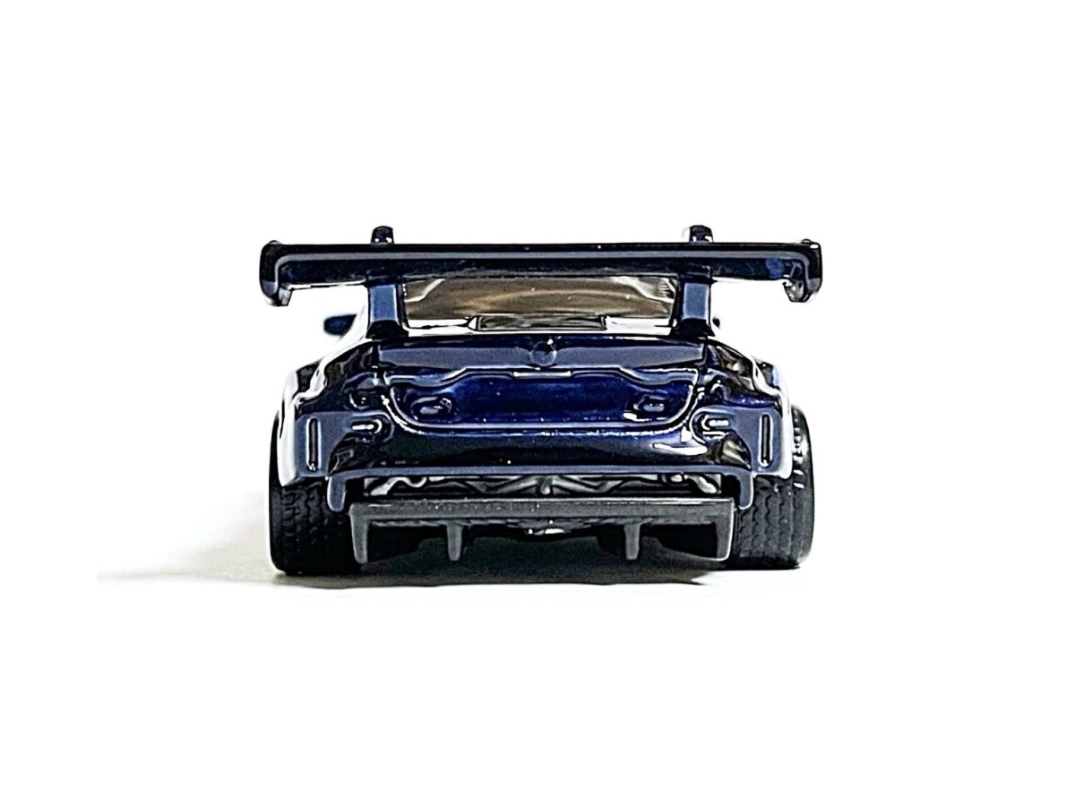2027 BMW M4 GT3 Blue: Image 5