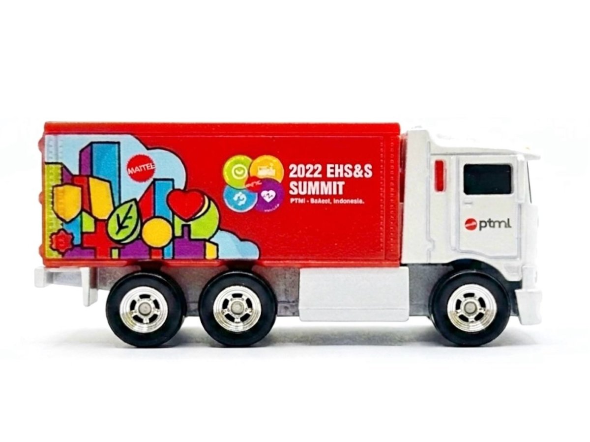 2022 Truck White: Image 3