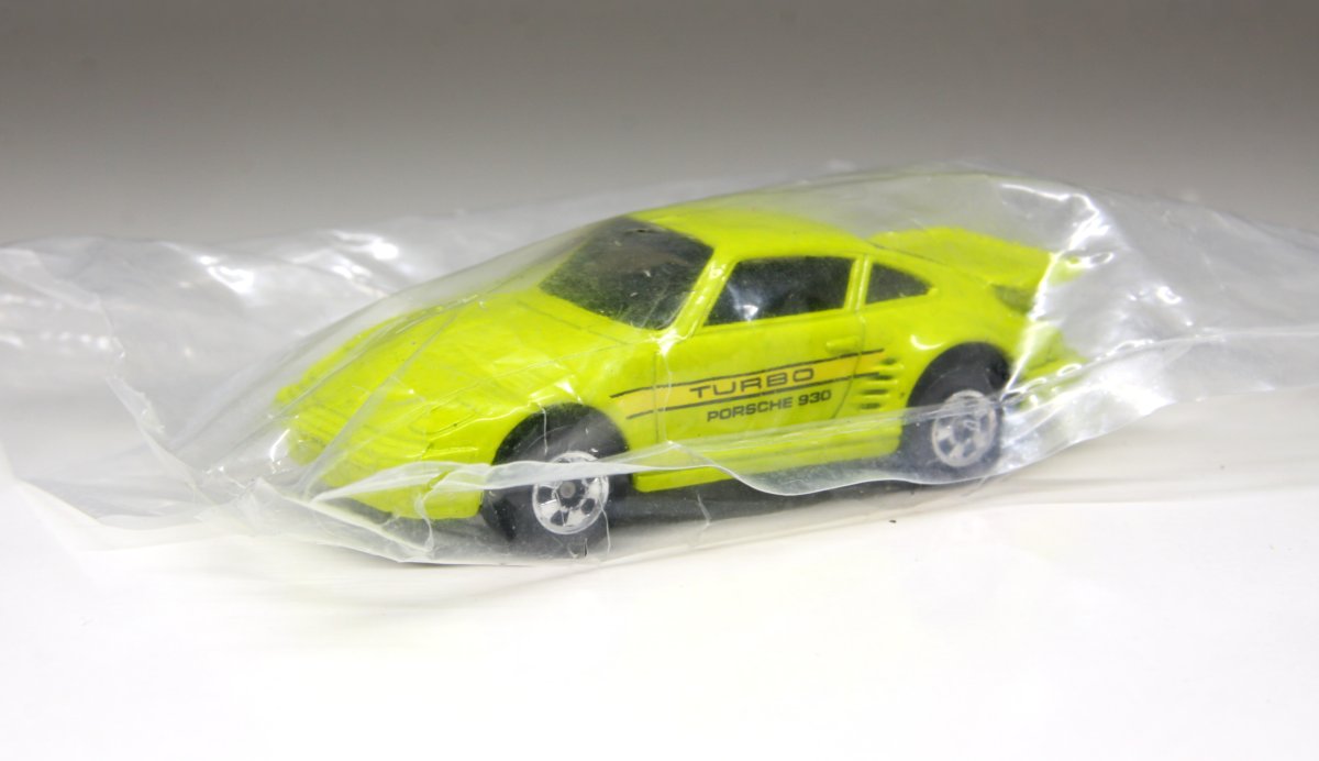1991 Porsche 930 Green: Image 2