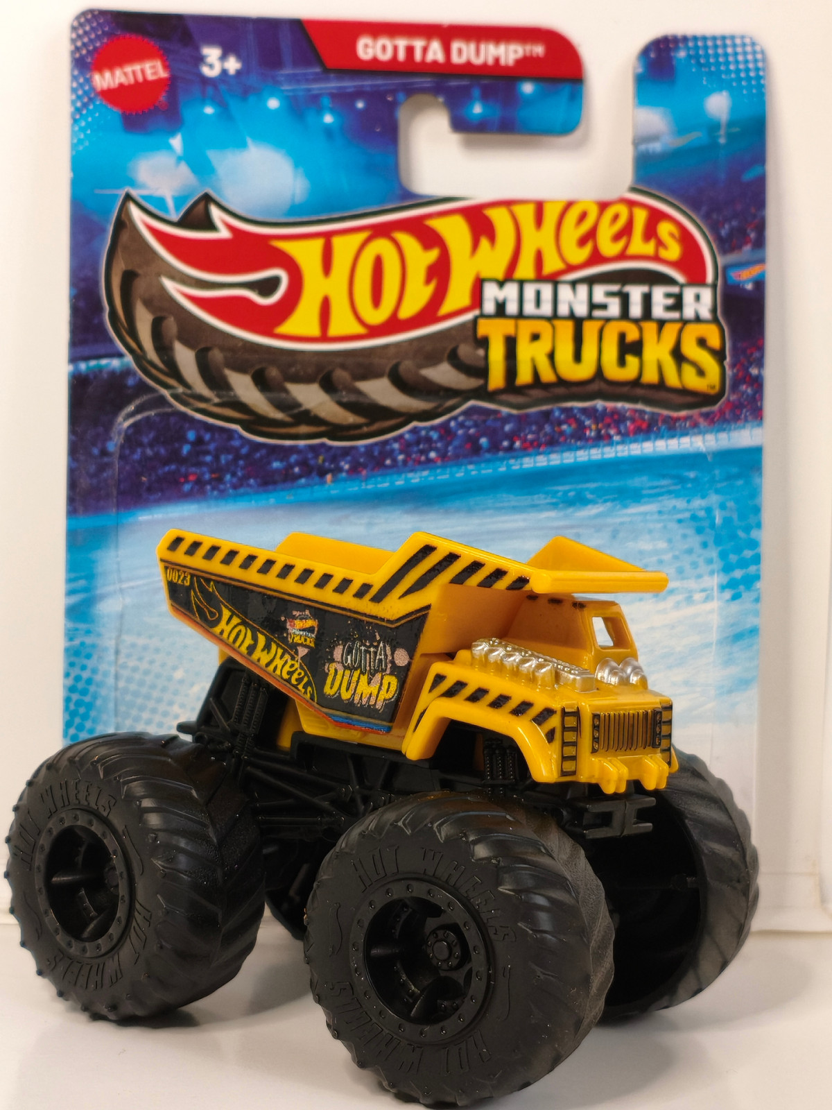 2023 Gotta Dump Yellow: Short: Image 2