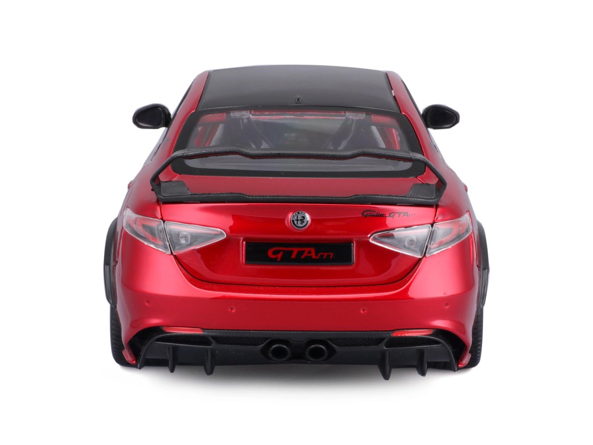 2026 ALFA ROMEO GIULIA GTAm 1:18: No package: Image 4
