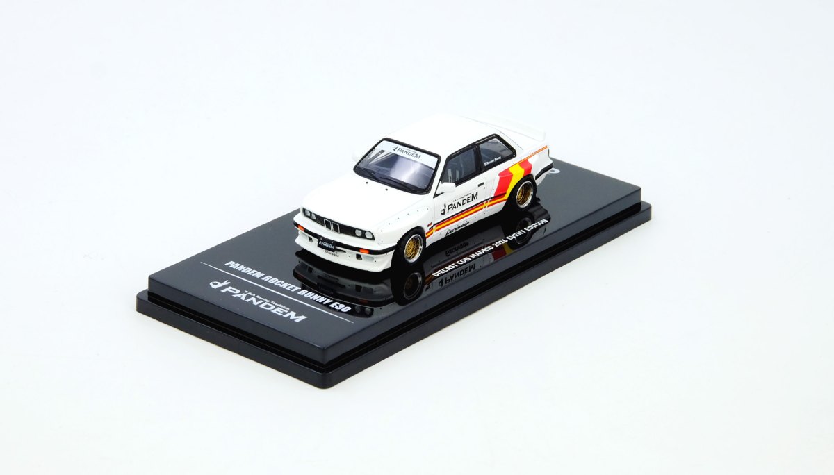 2026 Pandem Rocket Bunny E30 Matt White Diecast Con Madrid 2026 Event Edition White: No package: Image 5