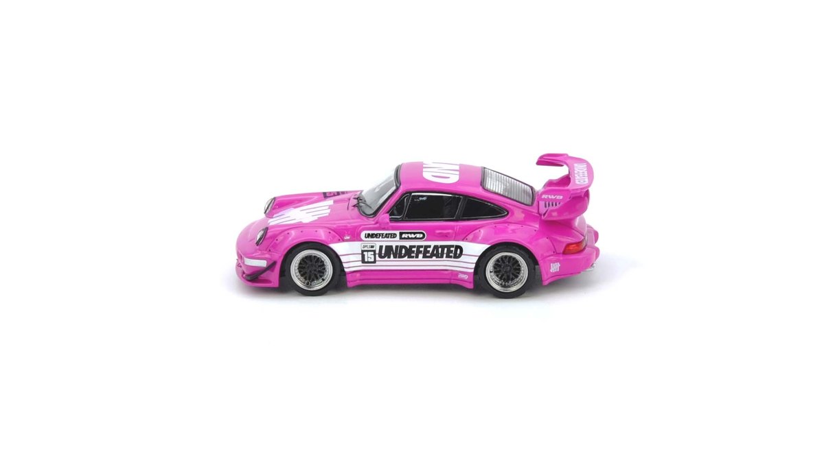 INNO64 x DPLS RWB 964 Pink Tokyo Auto Salon 2026: No package: Image 3